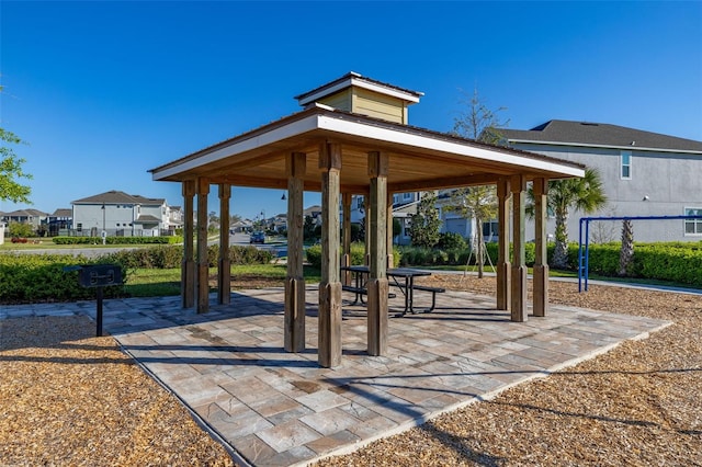 view of home's community with a gazebo and a residential view