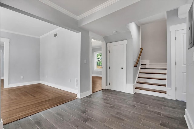 415 S 9th St, Leesburg, FL 34748 - unfurnished room featuring baseboards, ornamental molding, visible vents, and parquet floors