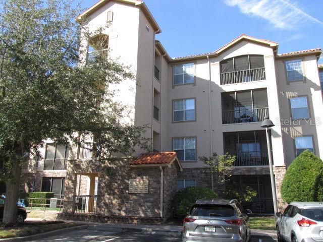 view of building exterior