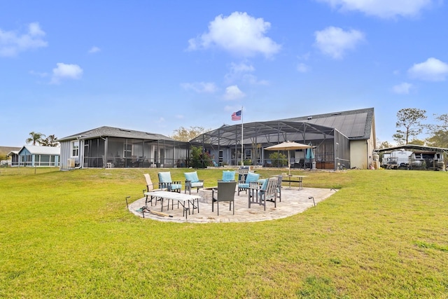 view of yard with a patio area