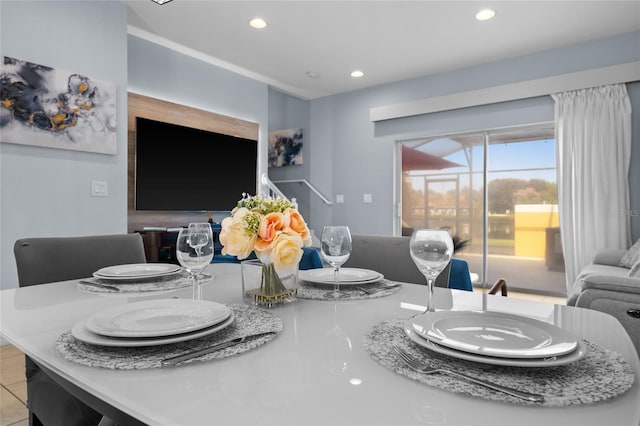 dining room with recessed lighting