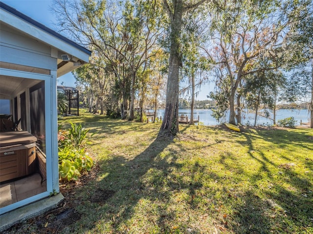 view of yard featuring a water view