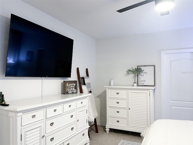 bedroom with a ceiling fan