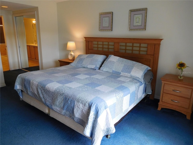 view of carpeted bedroom