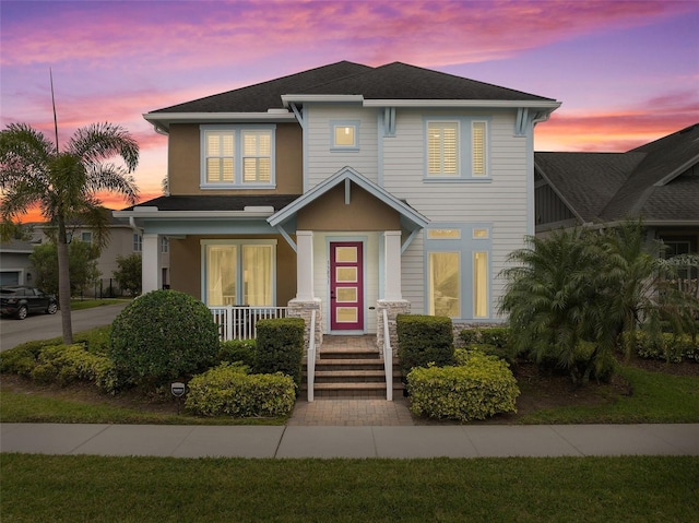 view of front of property featuring a porch