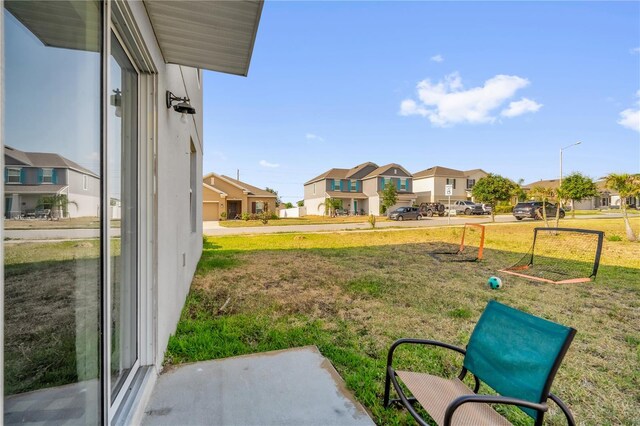 204 Taft Dr, Davenport, FL 33837 - view of yard with a residential view