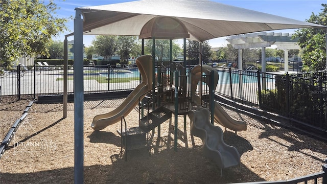 2102 Congress Ln, Saint Cloud, FL 34769 - communal playground with a pergola