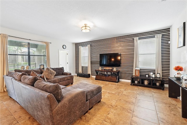 1432 Rolling Fairway Dr, Davenport, FL 33896 - living room with a textured ceiling