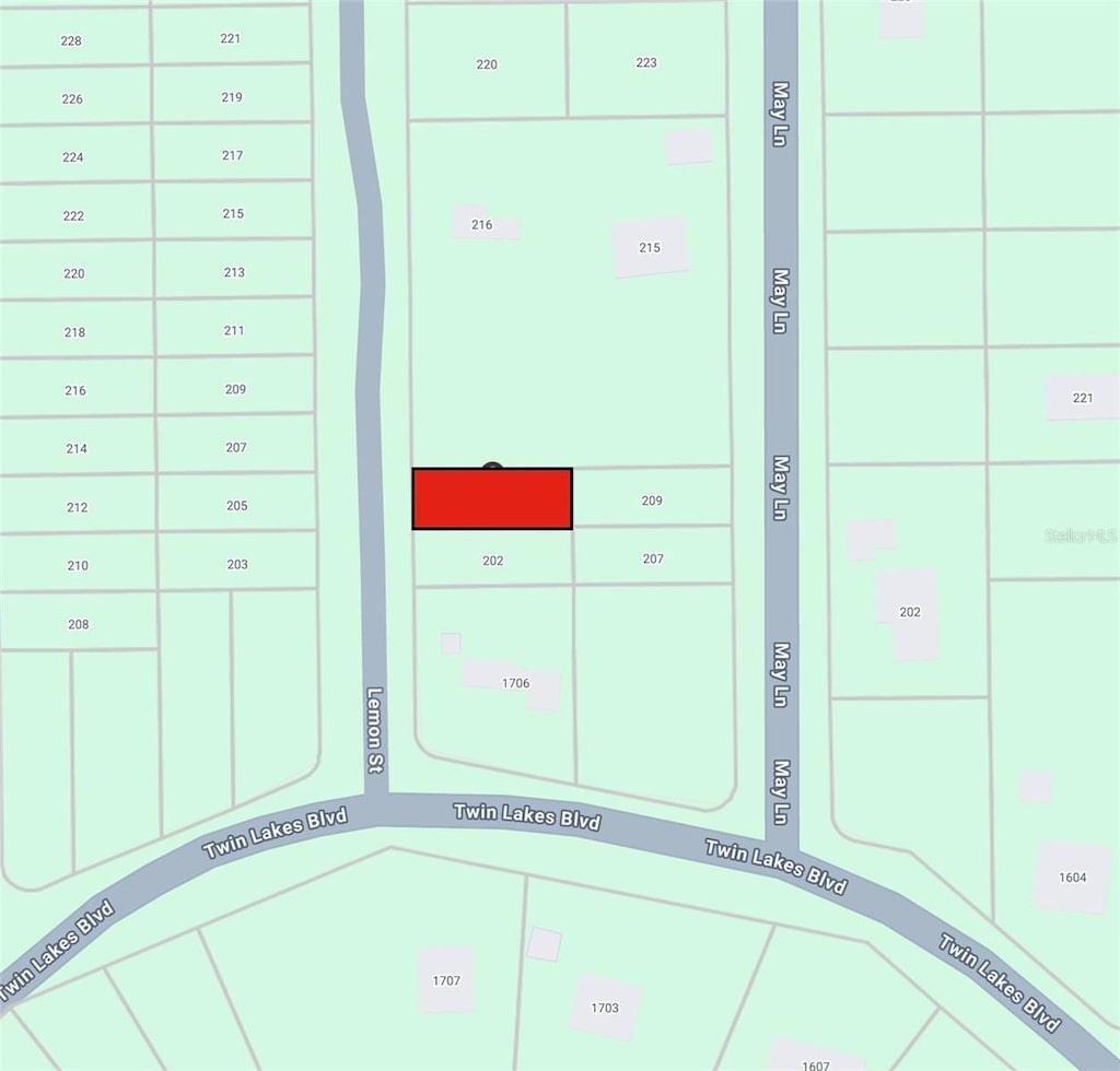 204 Lemon St, Interlachen, FL 32148