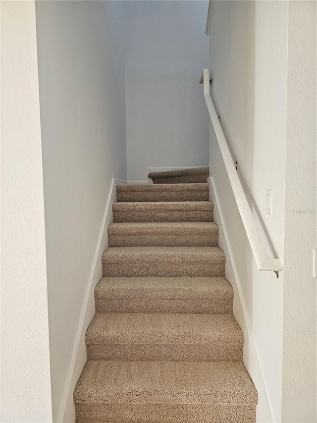 2921 Puerta Del Sol Blvd, Kissimmee, FL 34744 - view of staircase