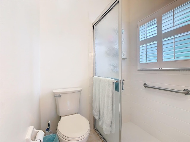 501 Heartwell Dr, Poinciana, FL 34759 - bathroom featuring toilet and a stall shower