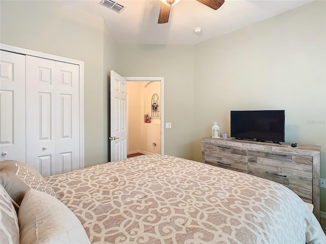 501 Heartwell Dr, Poinciana, FL 34759 - bedroom featuring visible vents, a closet, and ceiling fan
