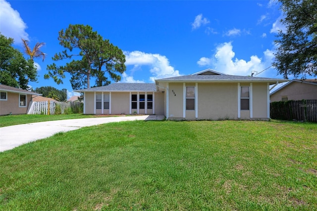 554 NW Twylite Ter, Port St Lucie, FL 34983 - view of front of property with concrete driveway and stucco siding