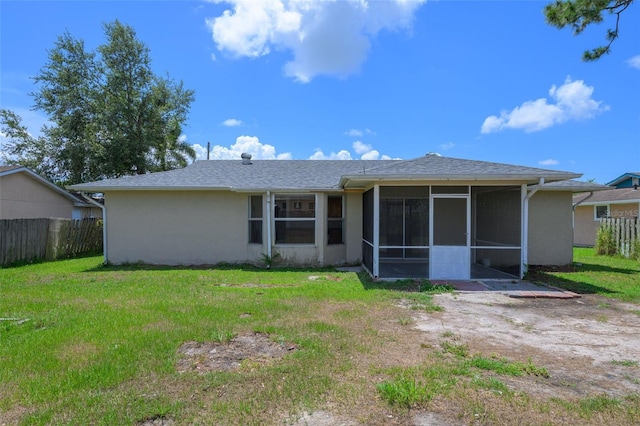 554 NW Twylite Ter, Port St Lucie, FL 34983 - view of front of home featuring a sunroom and stucco siding
