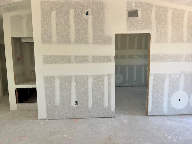 room details with concrete floors