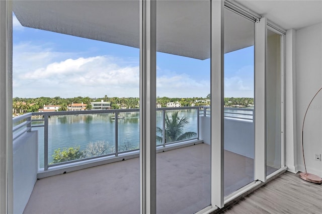 5600 Collins Ave Unit 6P, Miami Beach, FL 33140 - balcony featuring a water view