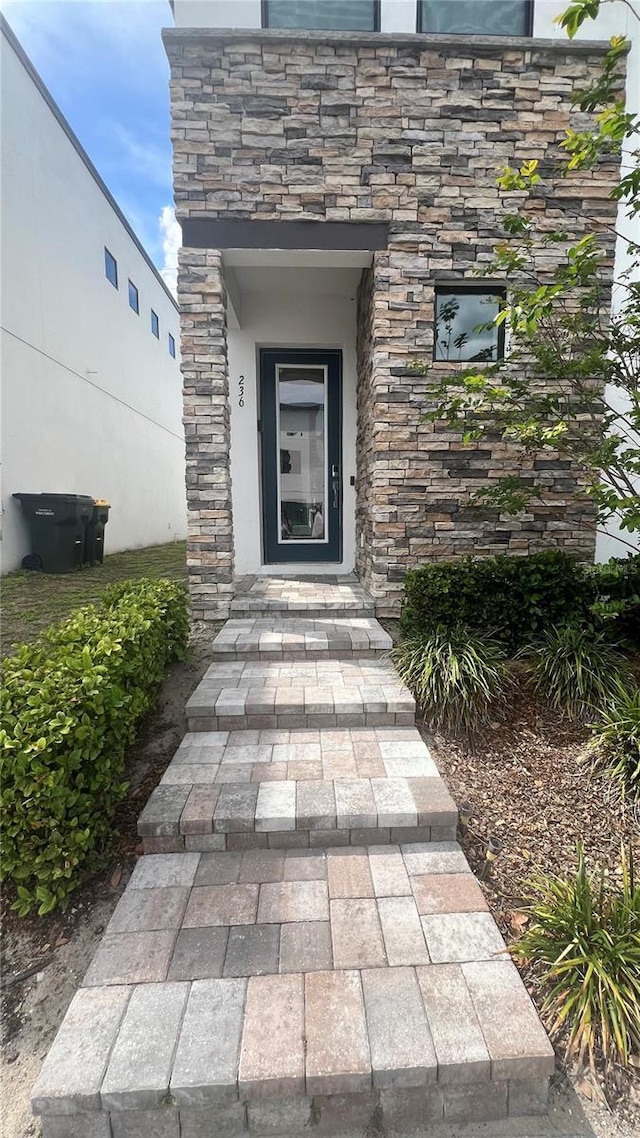 236 Villa Domani Cir, Davenport, FL 33896 - photo 3