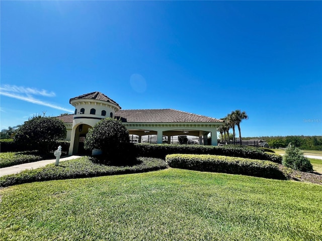 2920 River Birch Dr, Kissimmee, FL 34741 - view of property's community with a lawn