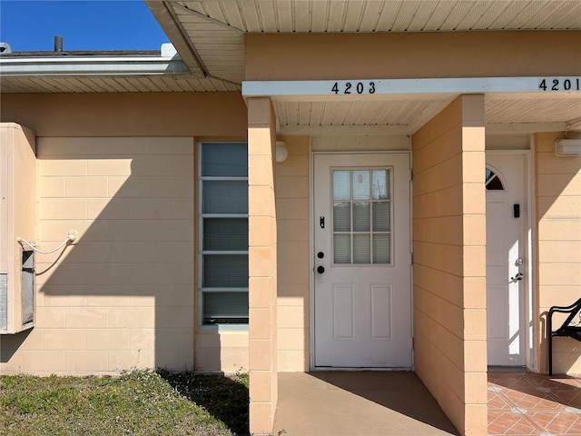 view of exterior entry