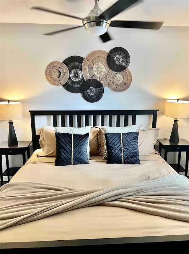 1122 Spaceport Ct, Kissimmee, FL 34741 - bedroom featuring ceiling fan