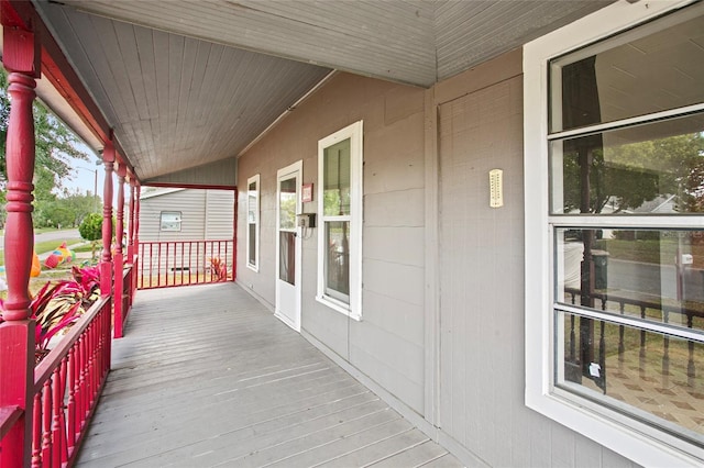 514 Massachusetts Ave, Saint Cloud, FL 34769 - deck featuring a porch