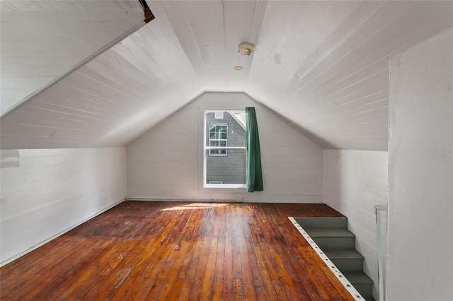 514 Massachusetts Ave, Saint Cloud, FL 34769 - additional living space with hardwood / wood-style floors and lofted ceiling