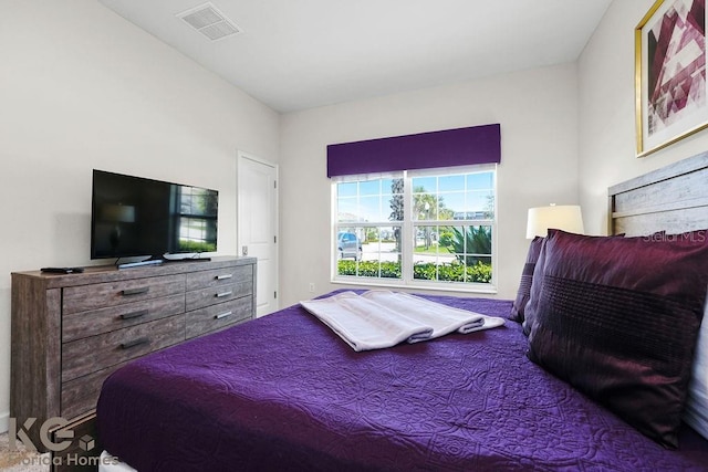 9075 Dogleg Dr, Davenport, FL 33896 - bedroom featuring visible vents