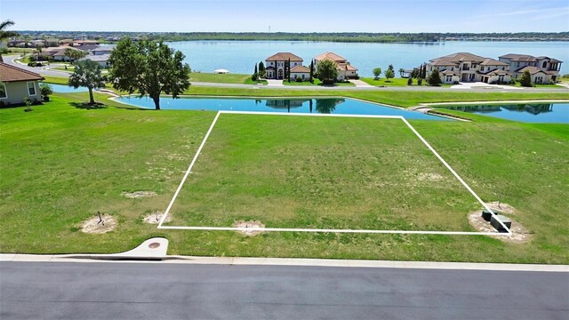 808 Waterfern Trail Dr, Auburndale, FL 33823