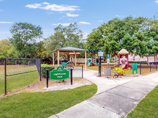 5123 Lighthouse Rd, Orlando, FL 32808 - view of community play area