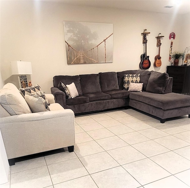 4871 Coral Castle Dr, Kissimmee, FL 34746 - living area with light tile patterned floors