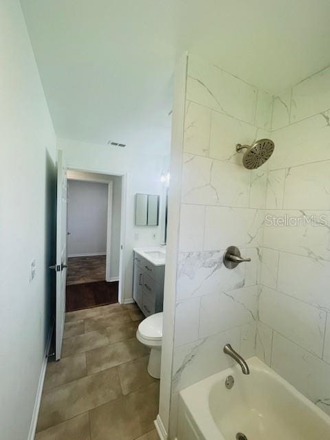 738 Leonardo Ct, Kissimmee, FL 34758 - photo 9