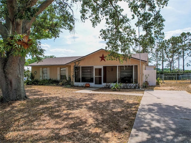 629 N 7th St, Lake Wales, FL 33853 - photo 2