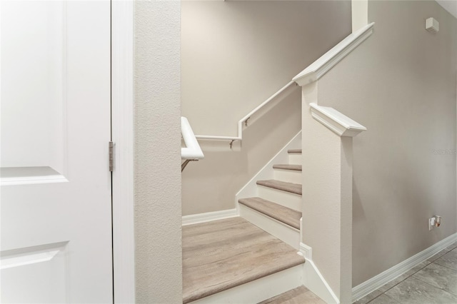 11162 Hanlon Terrace Aly, Winter Garden, FL 34787 - stairway with baseboards