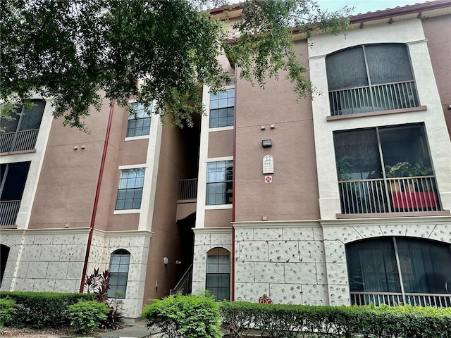 6141 Metrowest Blvd Unit 303, Orlando, FL 32835 - view of building exterior