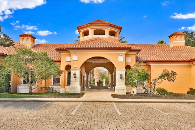 6141 Metrowest Blvd Unit 303, Orlando, FL 32835 - view of property with uncovered parking
