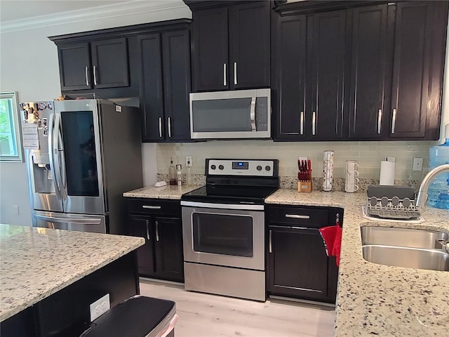 2522 Nouveau Way, Kissimmee, FL 34741 - photo 5