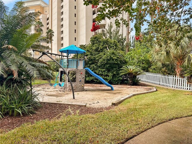 6165 Carrier Dr Unit 1603, Orlando, FL 32819 - view of communal playground