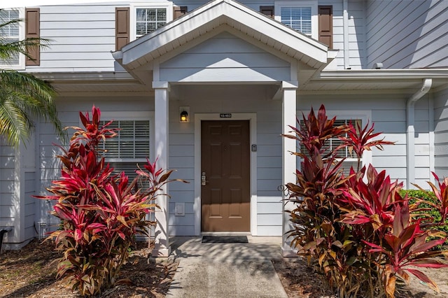 view of property entrance