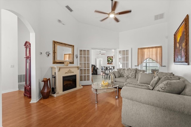 2289 Jessica Ln, Kissimmee, FL 34744 - living area featuring light wood-type flooring, visible vents, and ceiling fan