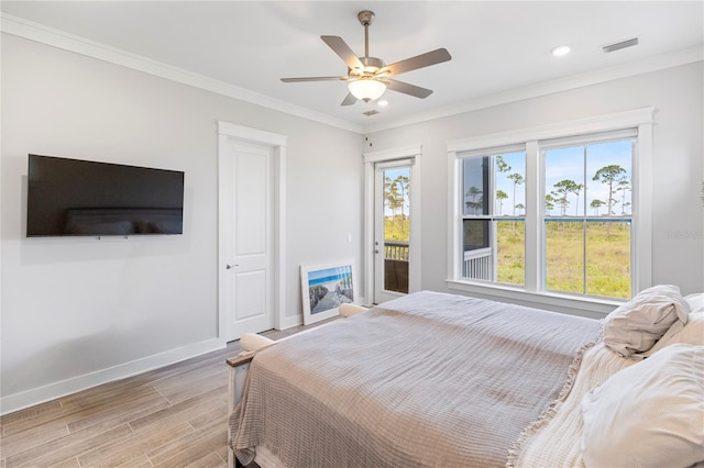 bedroom featuring access to exterior, light wood-style floors, baseboards, ceiling fan, and ornamental molding