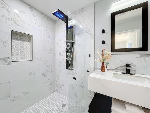 905 W 11th Ave, Mount Dora, FL 32757 - full bathroom with tiled shower and a sink