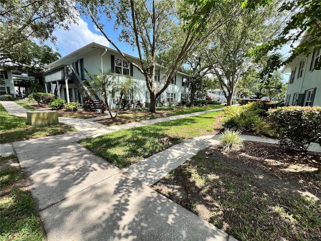 4820 Conway Rd Unit 130, Orlando, FL 32812 - view of property's community with stairs
