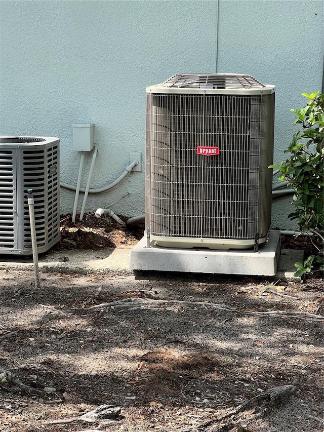 4820 Conway Rd Unit 130, Orlando, FL 32812 - exterior view of central AC unit and stucco siding