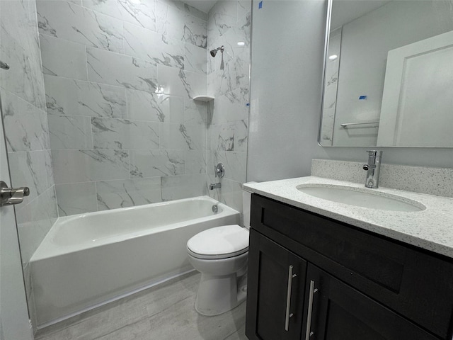 6935 Dickinson Dr, Sebring, FL 33872 - bathroom with toilet, vanity, and shower / tub combination