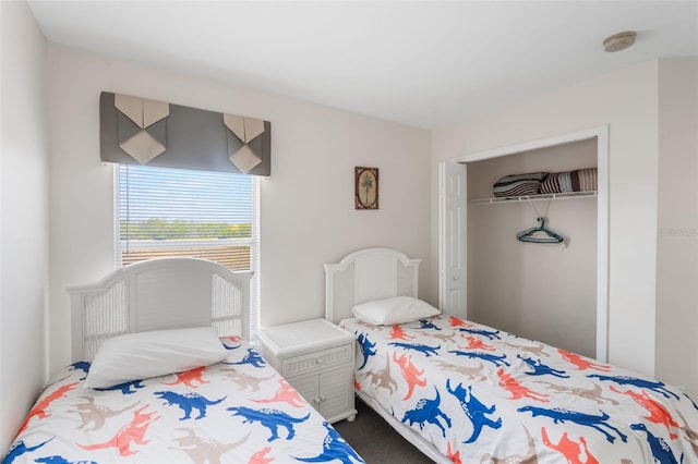 301 Rosso Dr, Davenport, FL 33837 - carpeted bedroom featuring a closet