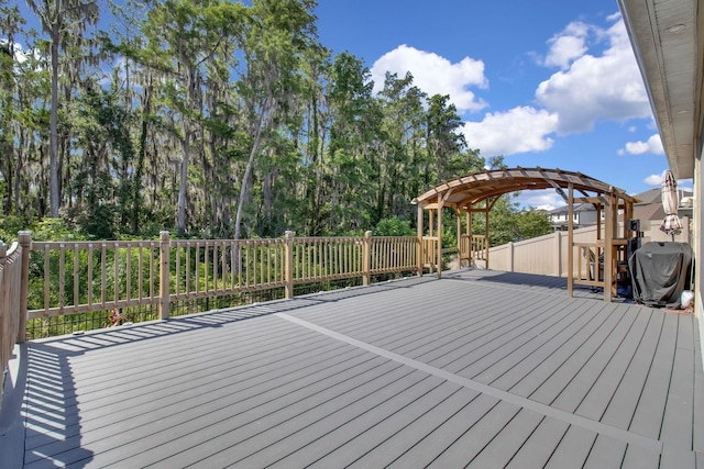 2487 Empress Dr, Kissimmee, FL 34741 - deck featuring a pergola