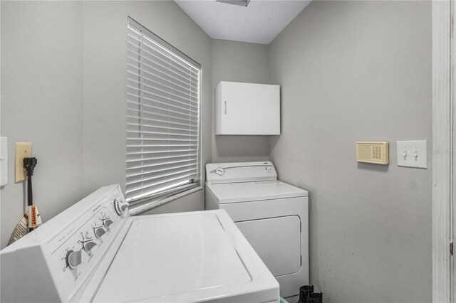 5077 Ernst Ct Unit 3, Orlando, FL 32819 - washroom featuring washer and clothes dryer and laundry area