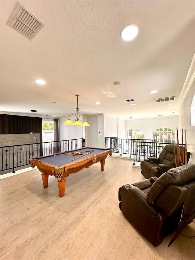 recreation room with visible vents, wood finished floors, pool table, and recessed lighting