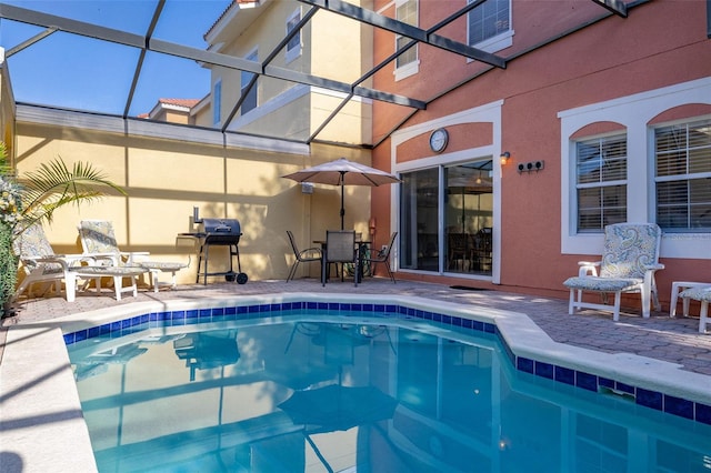 4722 Flagler Beach Way, Kissimmee, FL 34746 - pool featuring a lanai and a patio area