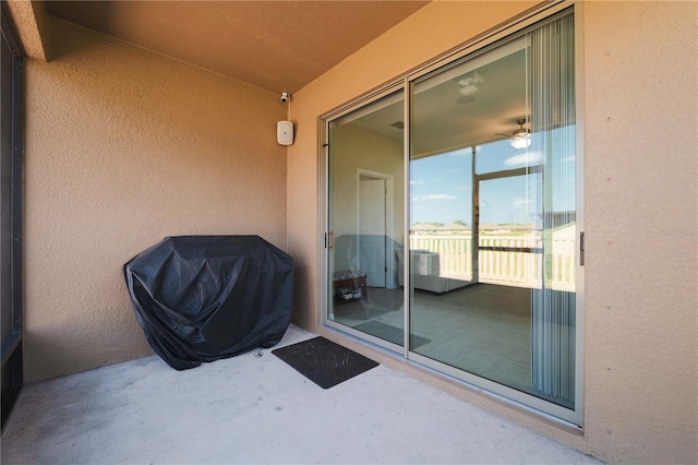 13475 Crest Lake Dr, Hudson, FL 34669 - exterior space featuring area for grilling and a patio area